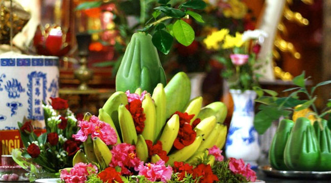 van-khan-mung-1-va-ngay-ram-hang-thang