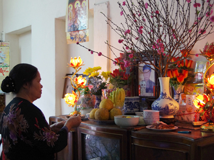 bai-cung-van-khan-truoc-khi-don-ban-tho-ngay-tet