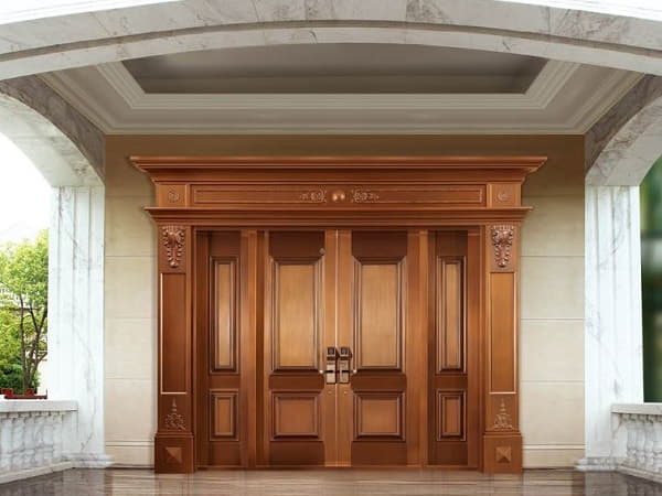 Vì sao phải kiêng màu sơn cửa chính theo phong thủy?