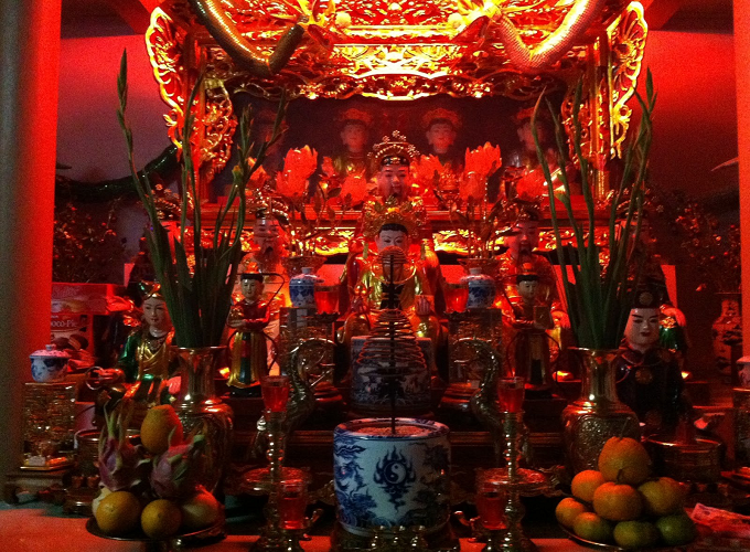 Văn khấn công đồng, tứ phủ chuẩn nhất cho con nhang, đệ tử dâng lễ