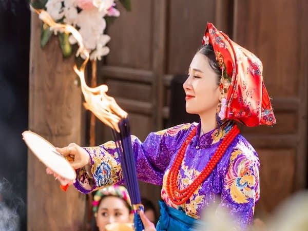 Bài văn khấn tại đền cô Sáu Lục Cung- Cô Sáu Sơn Trang chuẩn nhất