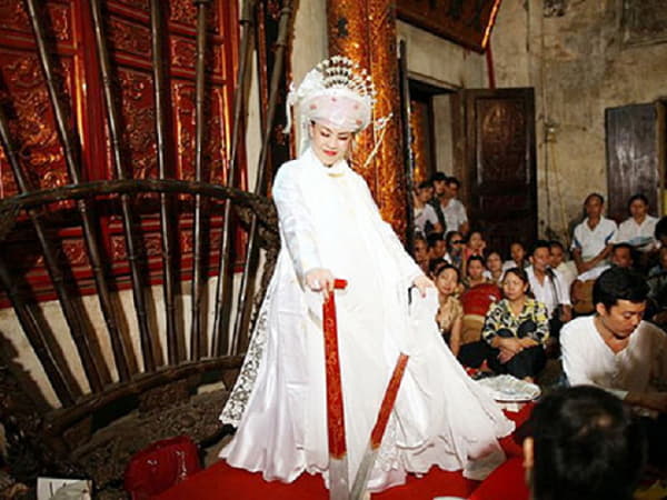 Thần tích cô Bơ Bông