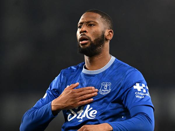 Tin MU 23/6: Beto là giải pháp cho hàng công Man United