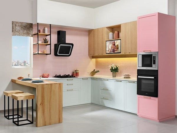 Không để bếp quay lưng ra cửa chính là 1 trong 7 kiêng kỵ phòng bếp phải nhớ rõ