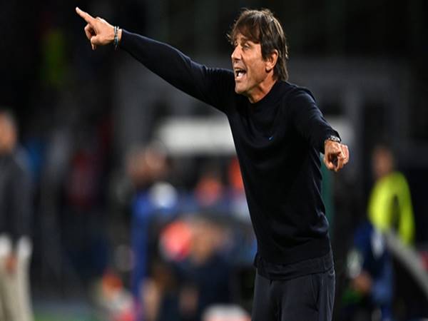 Tin Napoli: HLV Conte chỉ ra khó khăn Napoli gặp phải